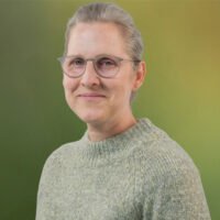 Dr. Julia Sommerfeld